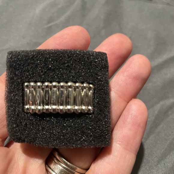 Paparazzi Blue and Silver Statement Ring‎ with Teardrop Design - Picture 3 of 3